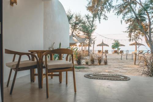 Villa Dot -Beach Front and private pool villa