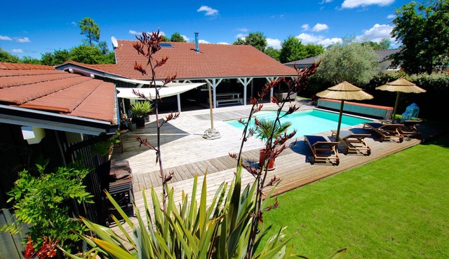 Villa du Bassin, heated swimming pool, spa, sauna, 5 mins Lège-Cap-Ferret-Andernos