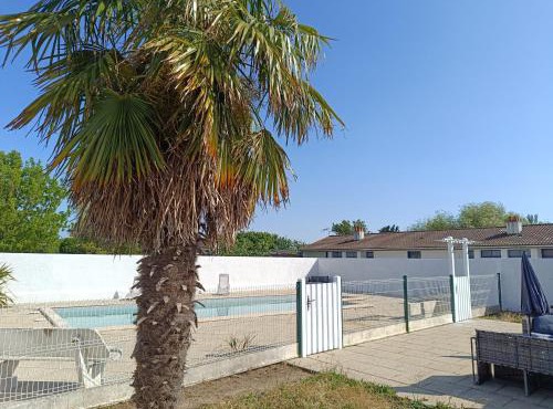 Villa du lagon avec piscine