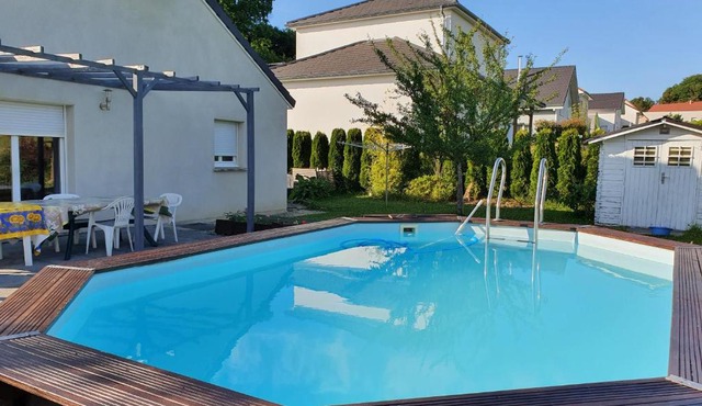 Villa du pic vert 105m2 , 4 chambres de plain-pied avec piscine à Montfaucon