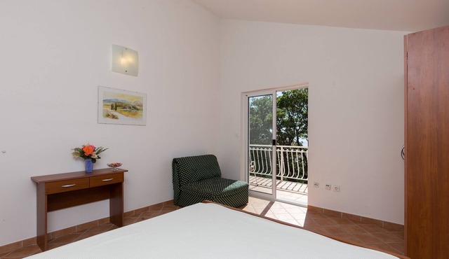 Villa Dubravka - Superior Studio Apartment with Balcony and Sea View (Apartman 3)