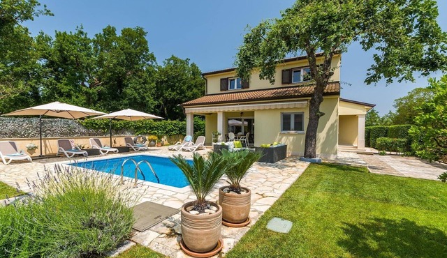 Villa Due Delfini in Sosici