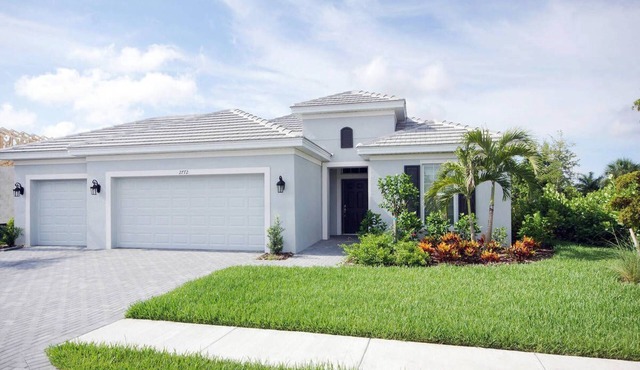 Villa Eleadora - Modern home in gated Sandoval Community (30-day min) - SWFL Rentals