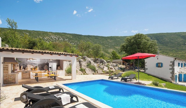 Villa Elia in Nova Vas - Haus für 8-10 Personen