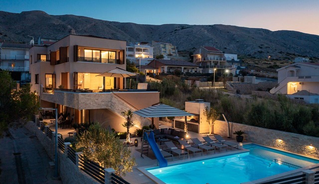 Villa Emma on Island Pag for 14 persons with sea view, wellness & pool heating