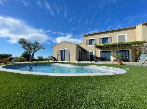 VILLA en Drome Provencale
