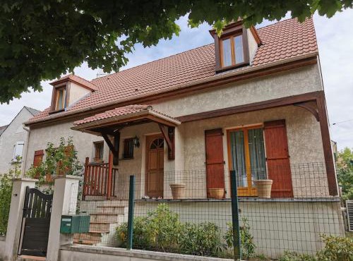 Villa entière proche Aéroport CDG Disney Astérix Parc Expositions