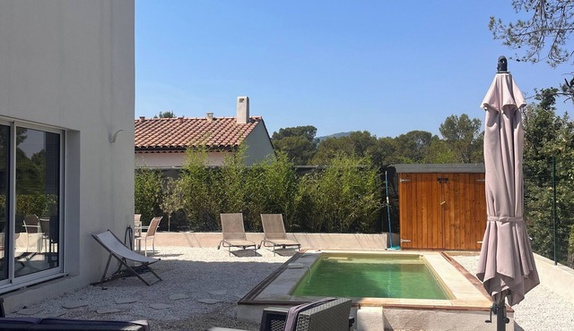 Villa Entièrement Climatisée Avec Piscine à 20 min de la mer