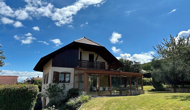 Villa Entre lac et Montagnes : Calme et Verdoyant