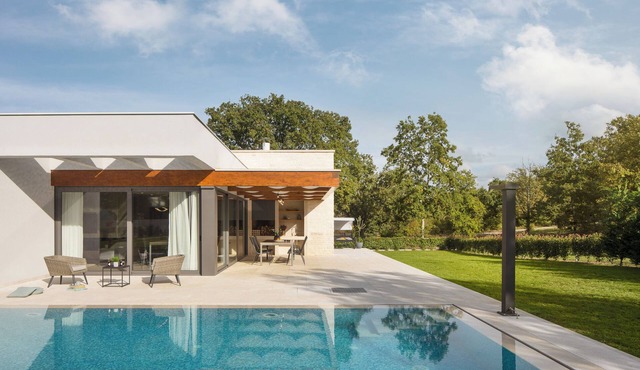 Villa Eos | Home Edition