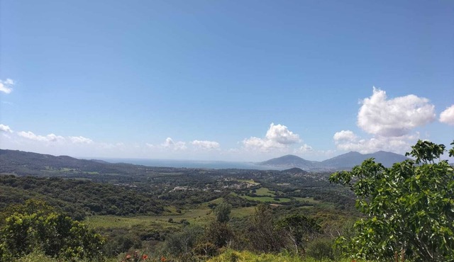 VILLA Equipped - View of the Gulf of Ajaccio - 10 min from the beaches in the heart of nature!