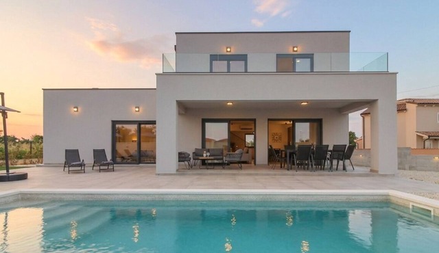 Villa Esire (Istria - Pula)
