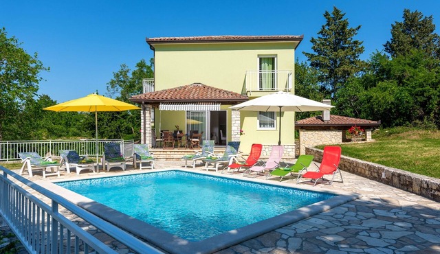 Villa Ester - Private Pool Escape for 8, Labin, Croatia
