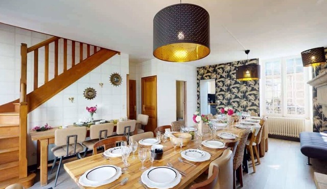 Villa et Cour du Paradis 22 Pers ensemble de gites