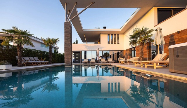 Villa Eternity