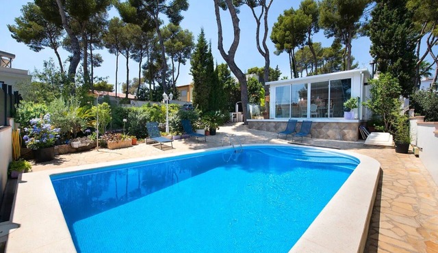 Villa 'Ethel' with Mountain View, Wi-Fi and Air Conditioning