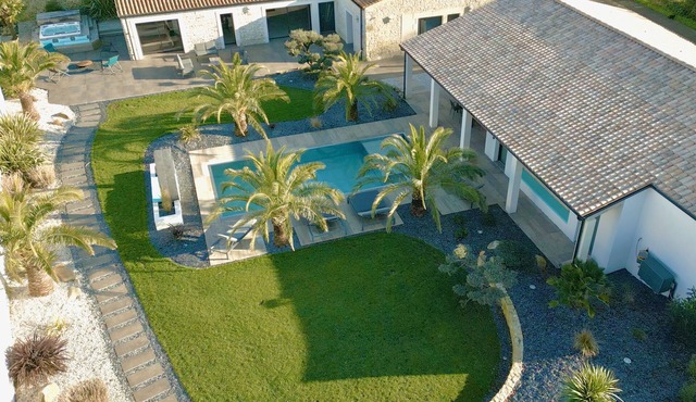 Villa Exceptionnelle Pour des Moments de Détente à 20 Minutes de LA Rochelle