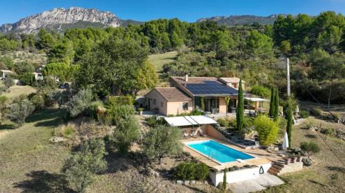 Villa Férus Piscine chauffée chambres d'hôtes