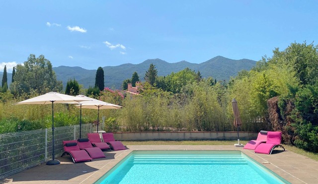 Villa for family vacation up to 15, near the sea, pool, A/C, pétanque, plancha