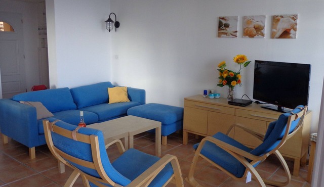 VILLA FACING THE SEA IN CALANQUE COTE BLEUE