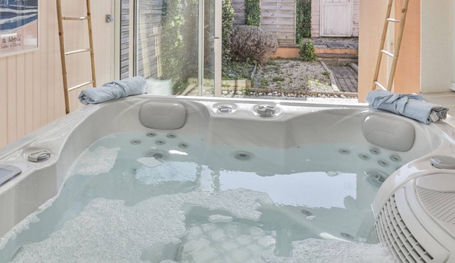 Villa Familiale avec Piscine, Proche Plage et Commerces - Les Sables d'Olonne