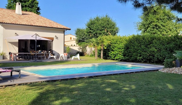Villa Familiale Avec Piscine Entre Bordeaux et Bassin D'arcachon