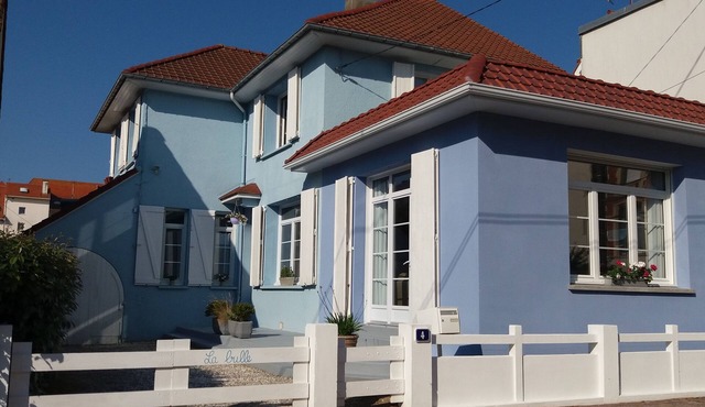Villa Familiale Sympathique à 3 Minutes des Dunes Avec Jardin Privé
