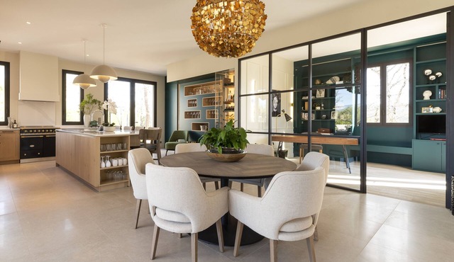 Villa Farniente - Luxury in Provence with swimming pool and private tennis court