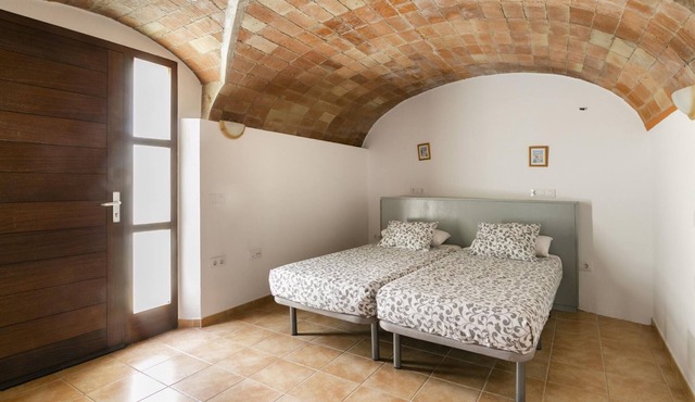 Villa Figueres near Costa Brava Beaches Pool