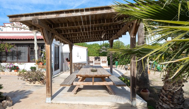 Villa 'Fina' with Private Pool, Wi-Fi and Air Conditioning
