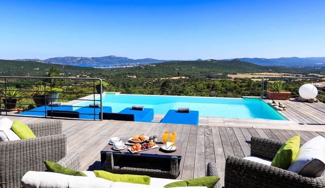 Villa Fiorella - Two Bedroom Villa, Sleeps 4