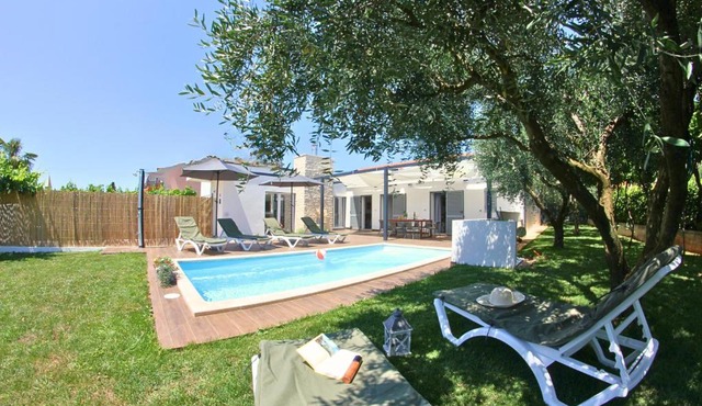 Villa Fjaka