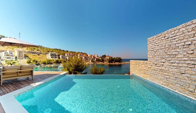Villa Flora Mare I with Pool