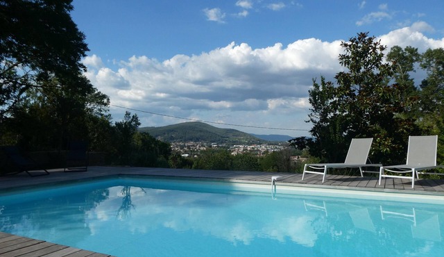 Villa Florence, 4* in Provence, heated pool, near Hyères