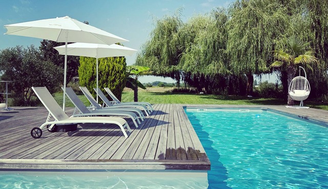 Villa for 10 persons near Saint-Emilion & Bordeaux