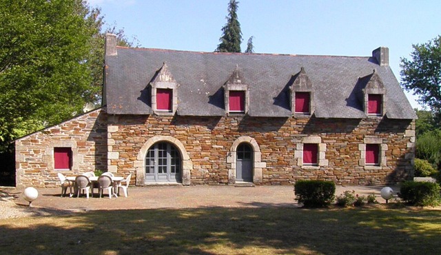 villa for 17 people with swimming pool at the gates of the Gulf of Morbihan