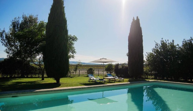 VILLA FOR 20 GUEST AC AND POOL 10 ROOMS 6 BATHROOMS