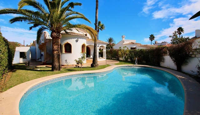 Villa for 4 people with pool and aire conditioning Els Poblets DB