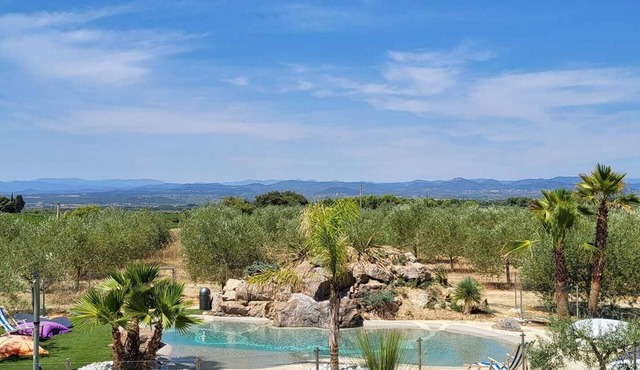 Villa for 4 people "L'Amandier" Lagoon pool to share
