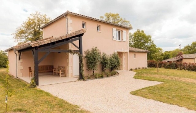 Villa for 8 people, bright, modern and comfortable