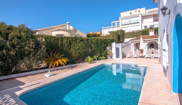 Villa for rent in Calpe BELVIC, private pool 4 pax