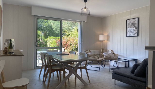 Villa Fouesnant Beg Meil 150 m from the beach and paths with garden