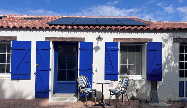 Villa Ma-Oé fully renovated in town center close to beaches