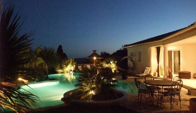 VILLA KABEN Superb prestige villa 4*, heated pool, sauna, jacuzzi