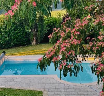 Villa Relax avec Piscine Privée à 90 min de Paris