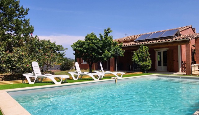 Villa 3 Chambres Avec Jardin et Piscine Privative