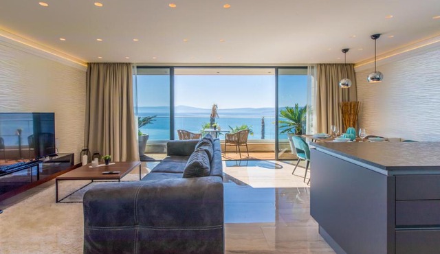 VILLA FRAN - DELUXE SEA VIEW SUITE with balcony and private terrace # 2
