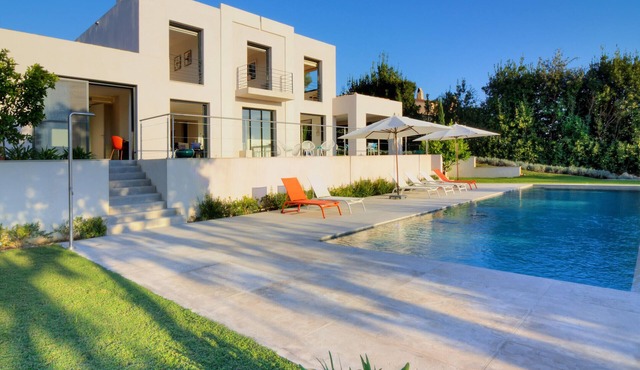 Villa Freesia - Beautiful contemporary villa