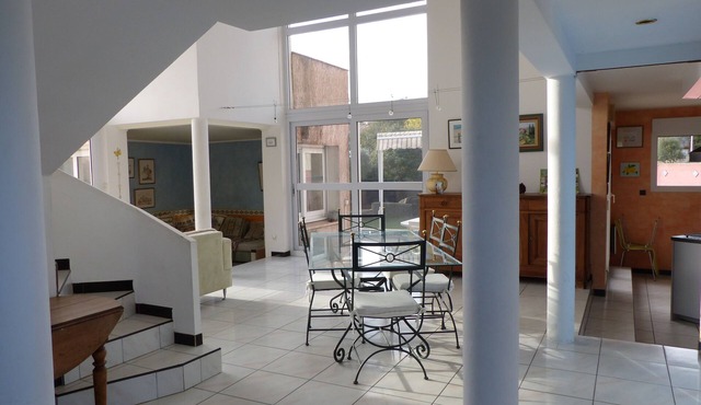 Villa from 10 to 12 people