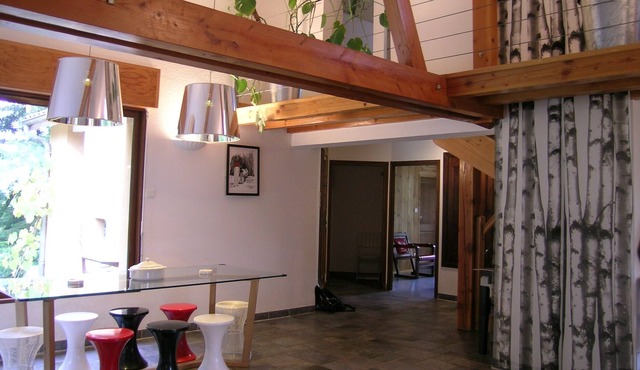 Villa from 500€/week. space, calm, great comfort in the park.